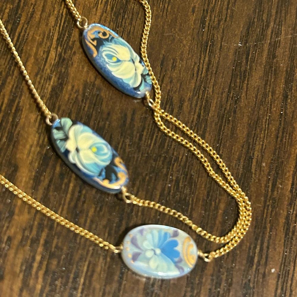 Vintage Painted Mother of Pearl Necklace